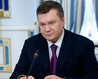 После саммита Украина - ЕС Янукович летит на саммит СНГ в Москву
