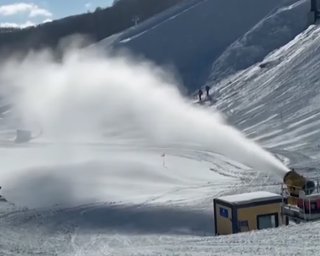 Штучний сніг Олімпіади 2022: Китай витратив денну норму води на 100 млн осіб