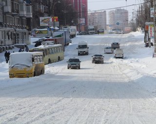 В Киеве транспорт курсирует без соблюдения графика из-за снегопада