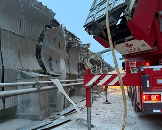 РФ ударила дронами по порту в Одесской области: есть раненый, — вице-премьер Кулеба (фото, видео)