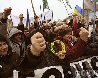 Более половины украинцев считают, что все идет не так