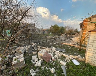 "Ілюзія мирного життя": жителі Куп'янського району повертаються з евакуації заради городів