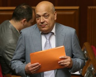 Суд в очередной раз отказал Луценко в привлечении Москаля как защитника