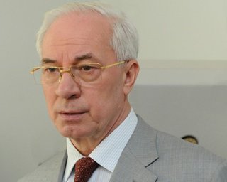 Встреча Азарова и Путина назначена на середину июля