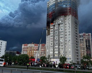 Рязань в диму: дрони вдарили по одному з найбільших НПЗ в Росії (відео)