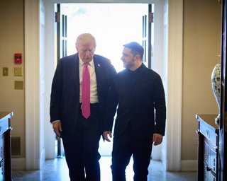 Зеленский может поехать в Вашингтон, а министр армии США в РФ после переговоров в Женеве, — CBS News