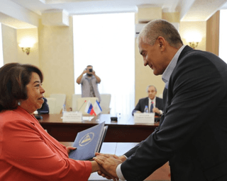 РНБО ввела персональні санкції проти осіб, які відкрили консульство Нікарагуа в Криму (відео)