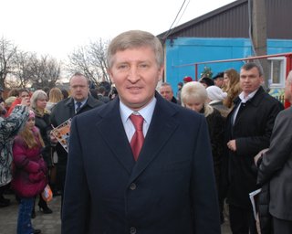 Ахметов проведает Луческу в больнице 