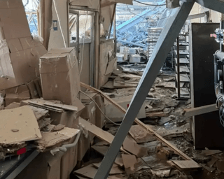 Нічний обстріл Києва: під час атаки на "Петрівку" постраждали 2 видавництва (фото)