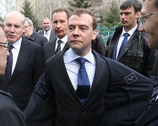 Дмитрий Медведев прибыл в Донецк 