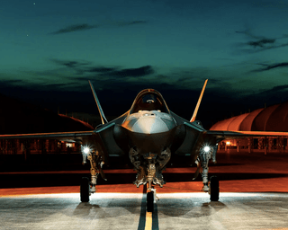 Винищувач F-35 — тактичний ядерний бомбардувальник НАТО