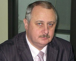 Регионал: Мне кажется, если я включу утюг, из него донесется голос Яценюка
