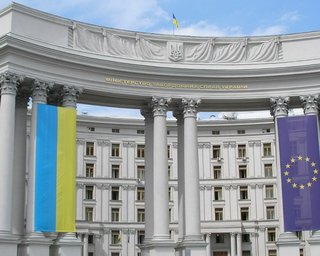 МИД Украины официально ответил на заявление Земана о "продаже" Крыма