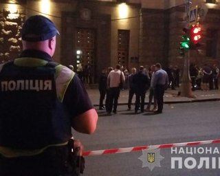 Семье убитого в Харькове патрульного выплатят 1,3 млн грн