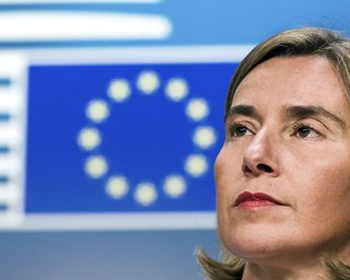 ЕС увеличит помощь юго-восточным регионам Украины, - Могерини