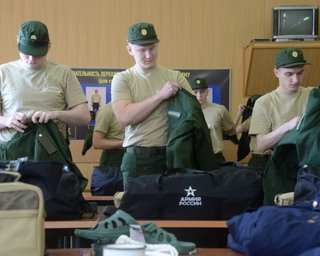 Паспортные данные украинцев в оккупации с "выборов" передают сразу в "военкоматы", — ЦНС