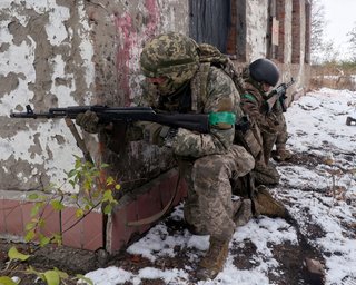 Раптовий наступ у Курській області: у РФ повідомляють про рух ЗСУ на північний схід від Суджі
