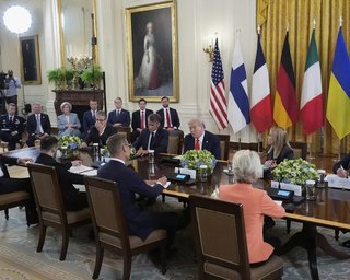 Мирный план США скорректирован: Украина отказалась от важнейшего пункта, — WSJ