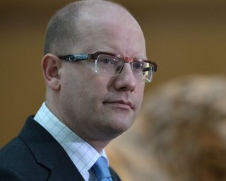 Речь Земана в ПАСЕ не соответствует нашей внешней политике, – премьер Чехии