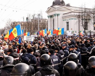 "Кремль не может добраться до нас на танках": в Молдове начнут бороться с пропагандой РФ