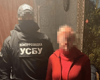 "Полювала" на Bushmaster біля Бахмута: СБУ затримала російську агентку (фото)