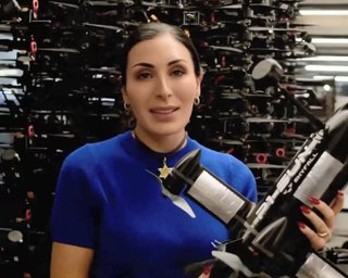 Лора Лумер побувала на виробництві P1-SUN: подарунок для Ліндсі Грема (відео)