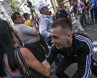 Мировое соглашение: Титушко должен получить три года условно
