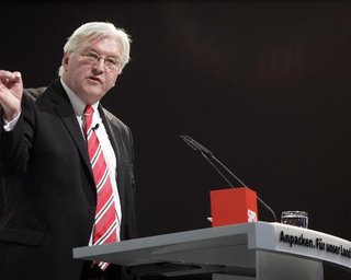 "Тактика Януковича выиграть время дорого стоила Украине", - Германия