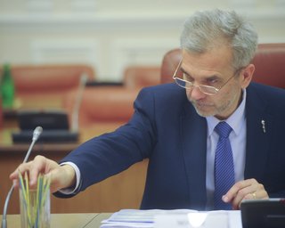 Экс-министр Мусий лидирует на выборах в округе №124, – ЦИК