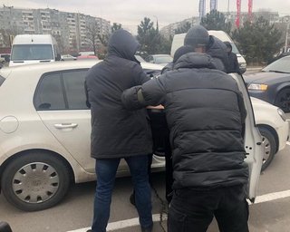 СБУ поймала сотрудников службы охраны Укрзализныци на взятках
