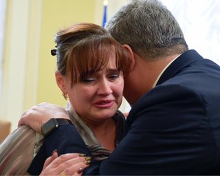 Порошенко встретился с родными пленных украинских моряков