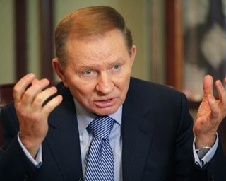 Кучма назвал прорывом новые минские договоренности