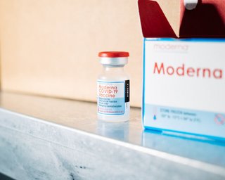 Вакцина Moderna в Украине: что известно о препарате от COVID-19 и какие побочные эффекты
