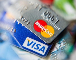 Замість Visa, Mastercard: ЄС може створити власну платіжну систему через мита Трампа (відео)