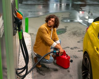 Вже у квітні: Гетманцев попередив про ймовірний реальний дефіцит бензину в Україні