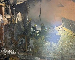 Дрон РФ вдарив по Вишневому на Київщині: зруйновано таунхауси (фото)