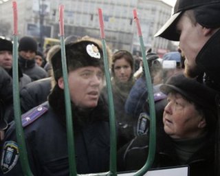 Оппозиция намерена продолжить акции протеста 22 января