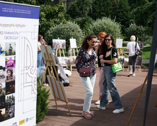 "Труднейшее решение": в Грузии молодежную организацию украинцев признали "иноагентом"