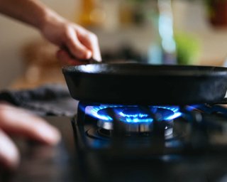 Мапа атак ворога по енергосистемі України розширилася: чи буде газ в домівках українців