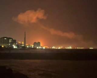 Дрони долетіли до Республіки Дагестан: під ударом морський порт у Махачкалі (відео)