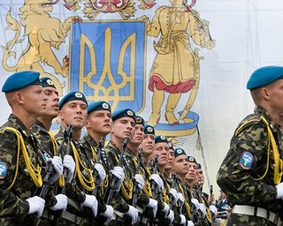 В России покажут киевский парад Победы