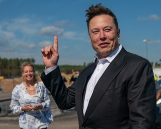 Зеленський нагородив Маска орденом Свободи: подробиці