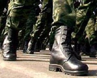 Из-за свиного гриппа приостановлен призыв в армию