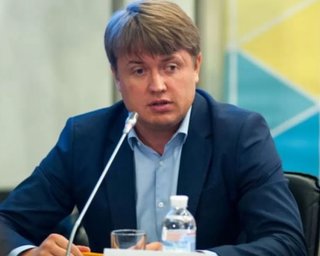 Зеленский внес в Раду проект о возвращении "зеленого" тарифа домашним СЭС на земле, – Герус