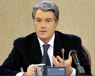 Ющенко заявил, что не допустит банкротства Нафтогаза