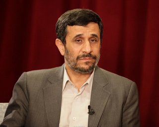 Ахмадинежад: Иран готов прекратить обогащение урана