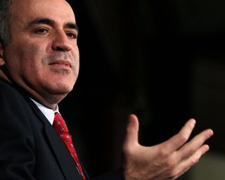 Гарри Каспаров призвал мировых политиков не ехать на Чемпионат мира в РФ