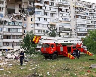 Взрыв на Позняках: в газораспределительной компании проходят обыски