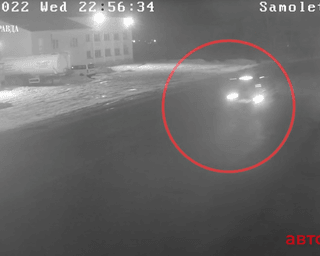СМИ опубликовали видео кортежа Ярославского после смертельного ДТП