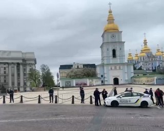Центр Києва перекрили через візит Блінкена, людей пускають тільки за документами (відео)